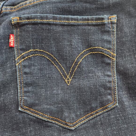 Levi's Women's Classic Boot Cut Jeans Size 10 - Picture 5 of 10